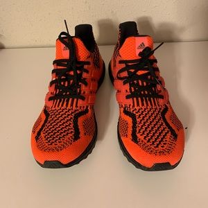 Mens size 9.5 Bright Orange Adidas Ultra Boosts